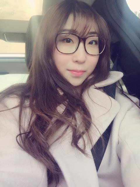 操了老师的逼的相关介绍