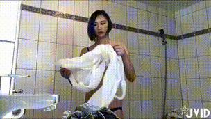 美女av一级片的相关介绍