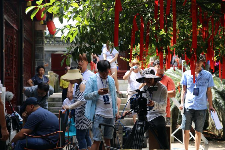 伊人大香线蕉影院的相关介绍