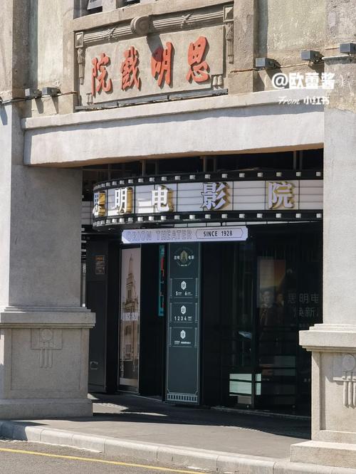 五十多岁女人分泌物发黄咋回事的相关介绍