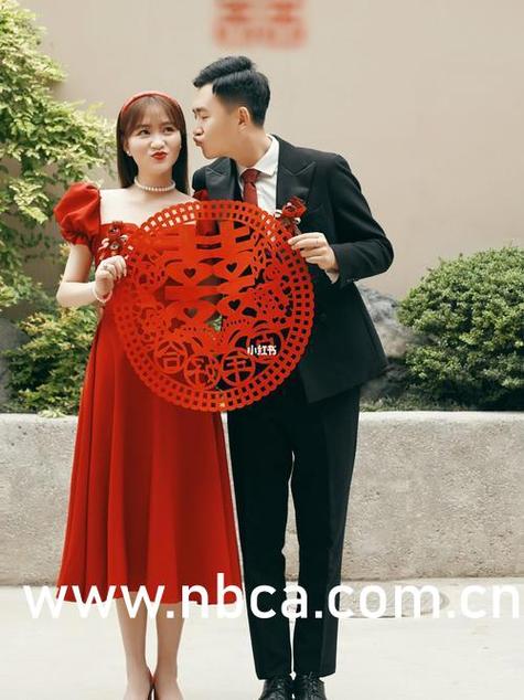 美女各种姿势露脸啪啪啪的相关介绍