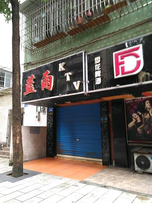 精品人妻少妇久久久久久的相关介绍