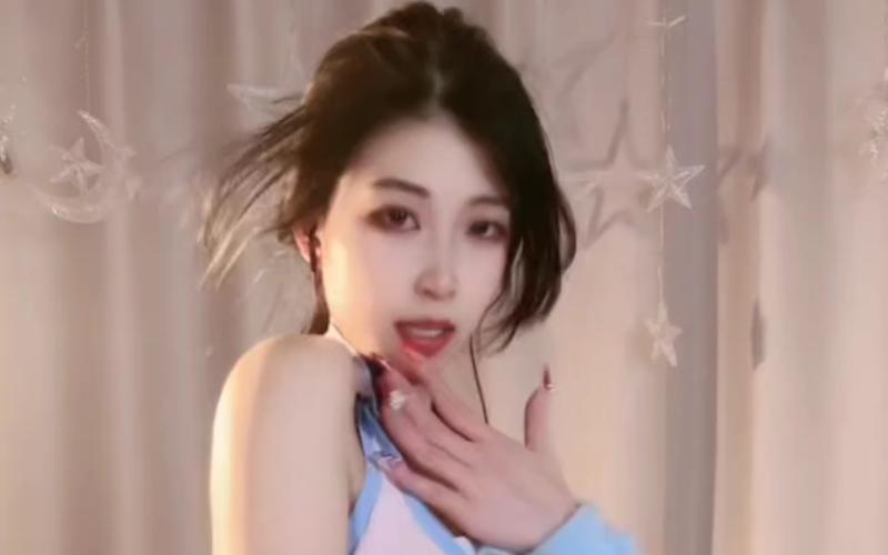 无遮挡18禁在线的相关介绍