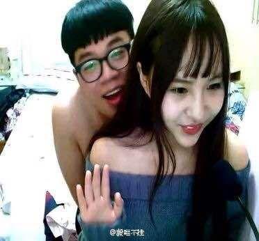 欧美熟女少妇一区二区的相关介绍